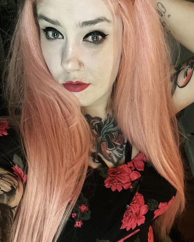 Greyblackred 5 Greyblackred 5