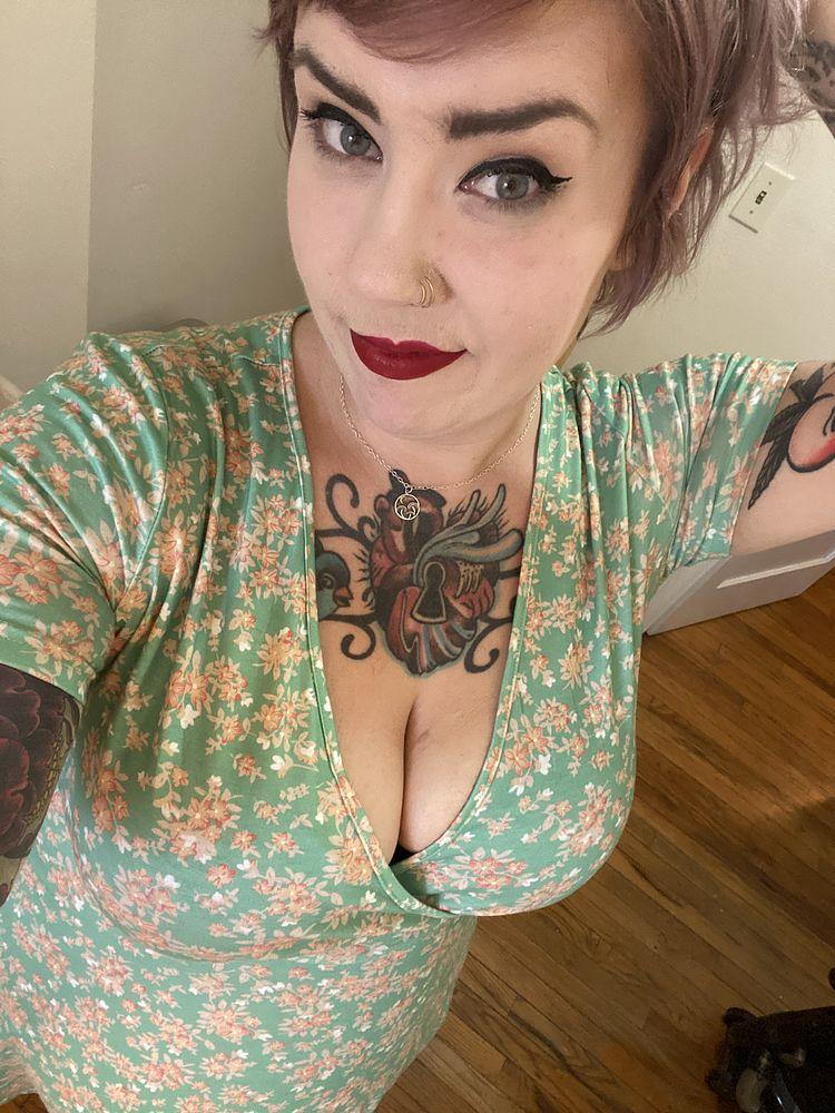 Greyblackred 8 Greyblackred 8