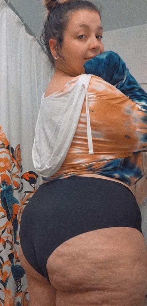 ValerieIsPloy 8 ValerieIsPloy 8